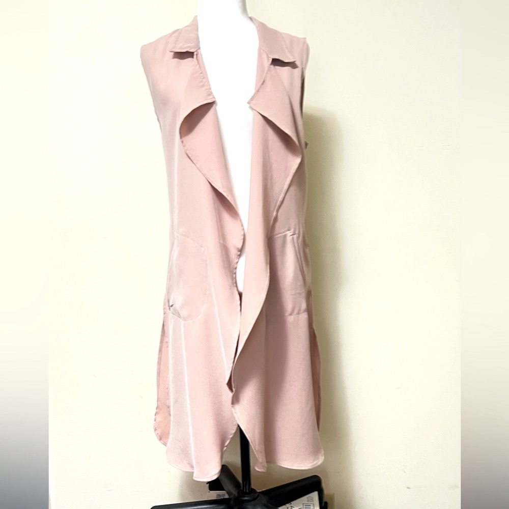 Stoosh Pale Pink 41” Length Sleeveless Back Belt Open Wrap Cloak Vest Jacket M/L - Picture 2 of 14